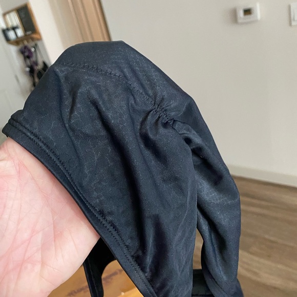 Black high leg bikini bottom - Picture 2 of 3